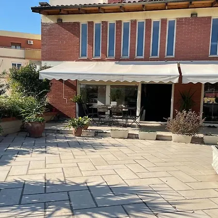 Luxury Spacious Flat With A Lovely Terrace Tirana